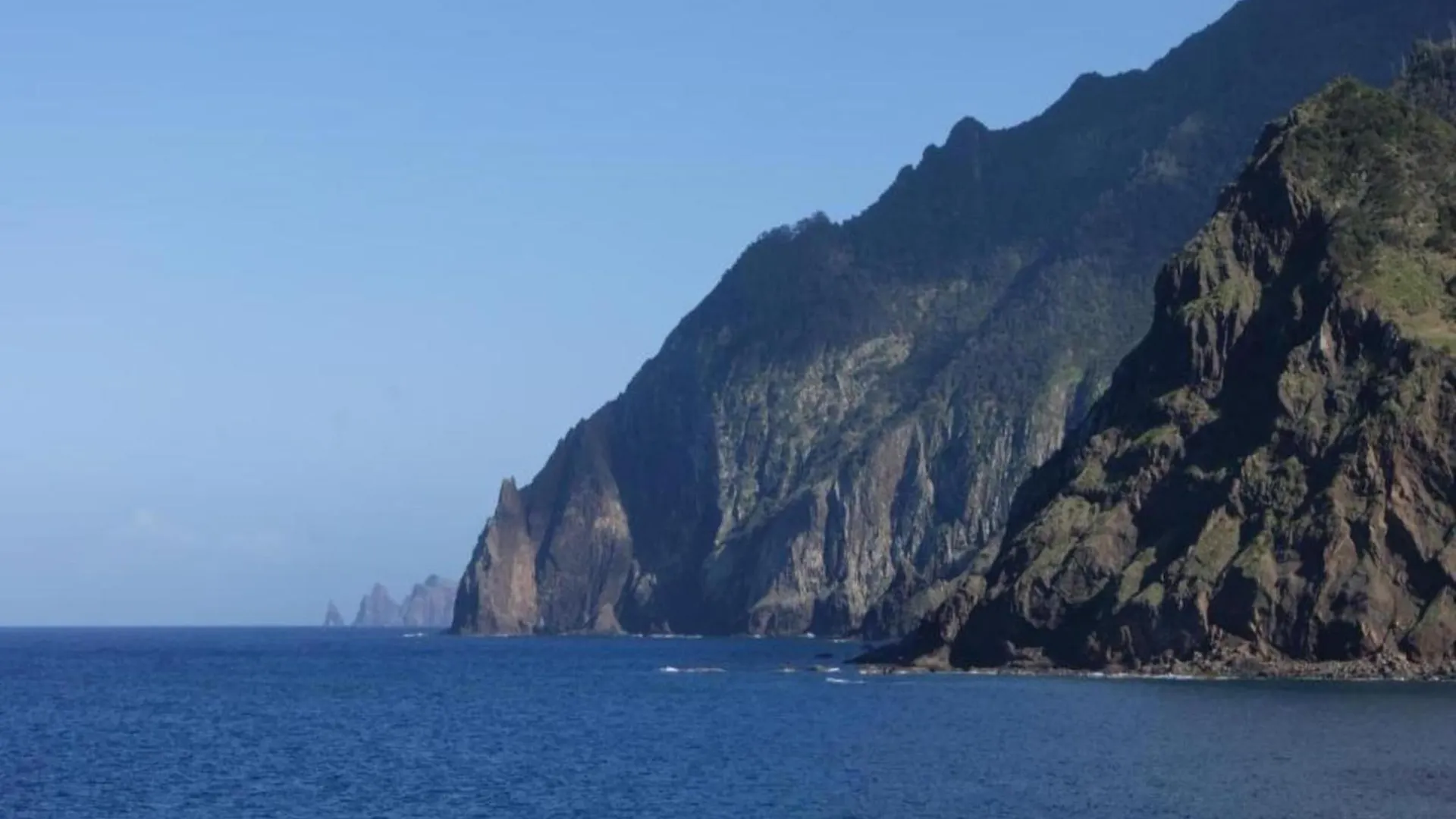 Great Studio With Sea Views Porto Da Cruz Portogallo